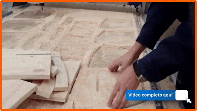 logramos-decenas-de-piezas-en-muy-pocos-minutos-con-router-cnc-gif-proyecto-router